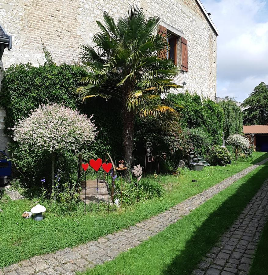 Hotel Le Jardin Des Quatres Saisons Rilly-la-Montagne Exterior foto